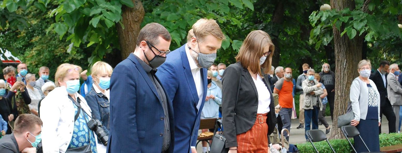 Składamy hołd bohaterkom, bohaterom i ofiarom - zdjęcie